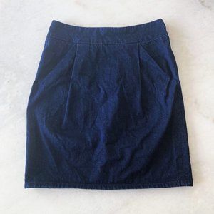 Marc by Marc Jacobs high rise dark denim jean skirt with pleats (navy), size 4